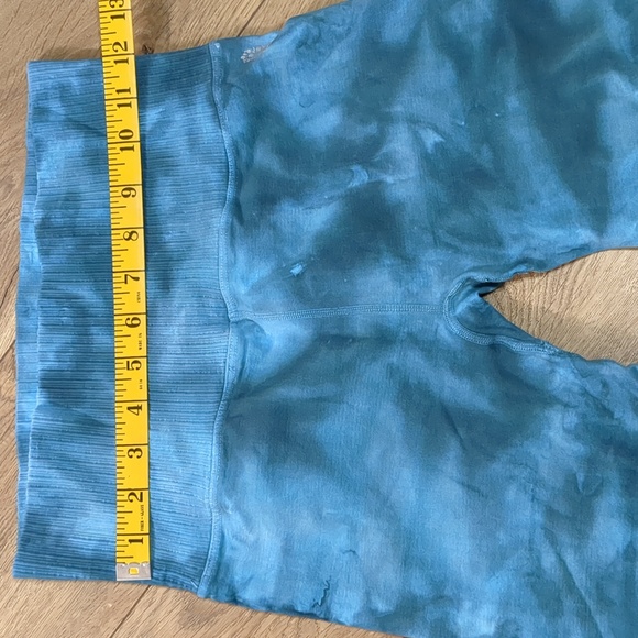 Free People Good Karma Tie Dye Yoga Leggings Size M/L - Picture 6 of 12